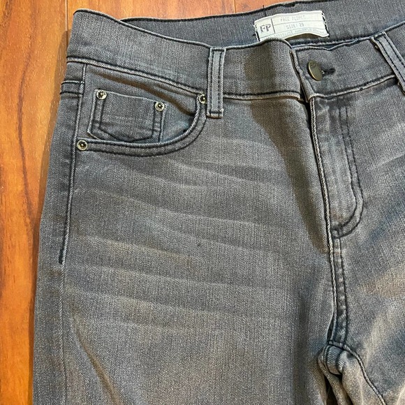 Free People Black Flare Jeans Size 29 - Picture 4 of 4